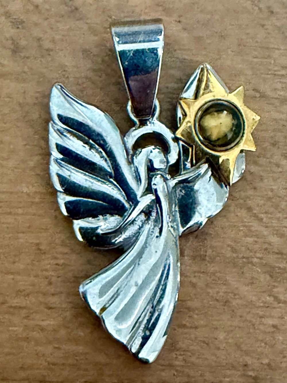 MICHAEL ANTHONY STAINLESS STEEL TWO TONE GUARDIAN ANGEL NATIVITY STONE PENDANT